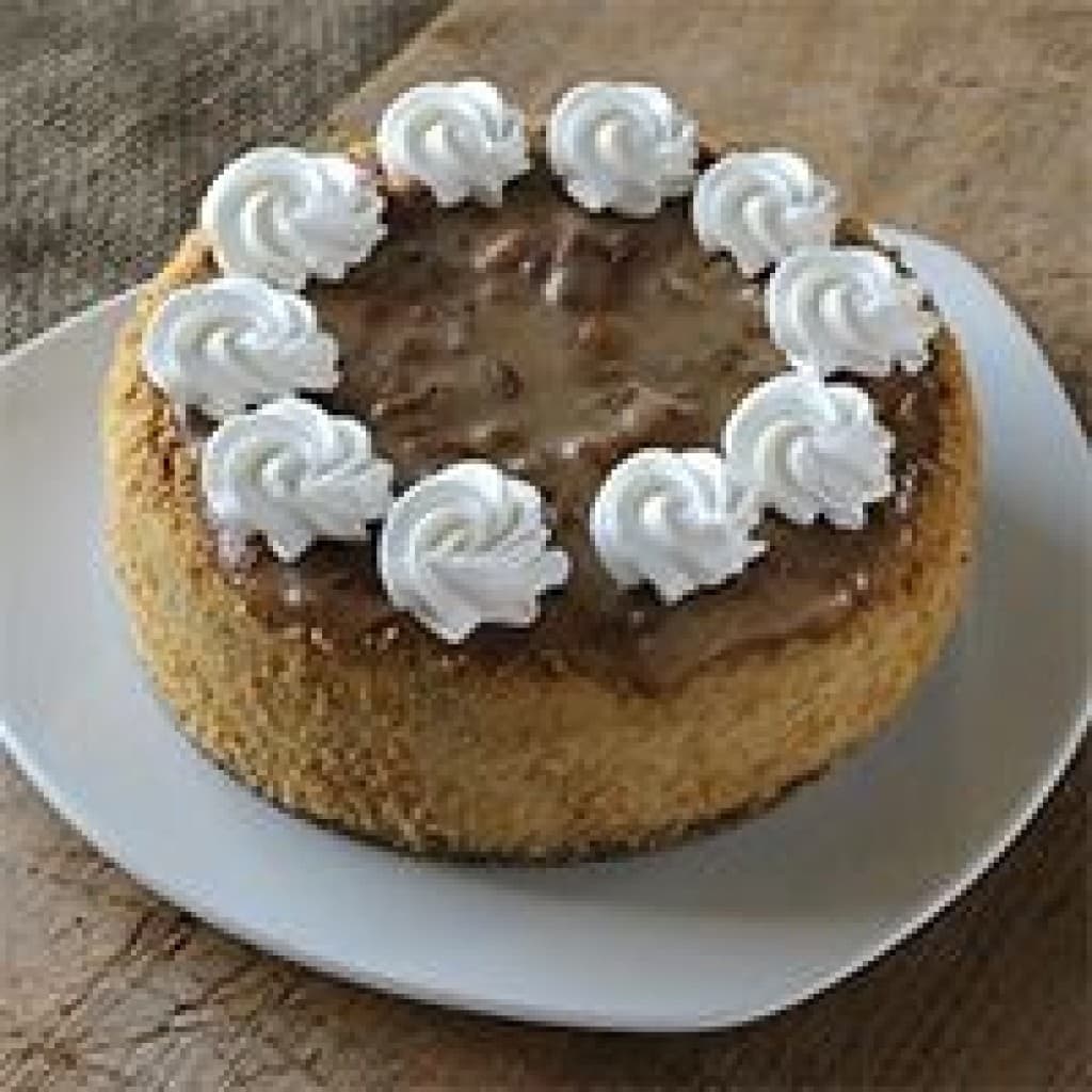 Chef John Folse Pecan Praline Creole Cream Cheese Cheesecake (7" Round)