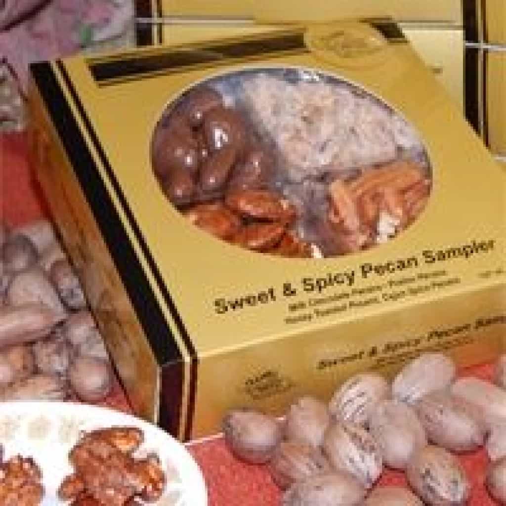 Classic Golden Pecans Sweet & Spicy Sampler